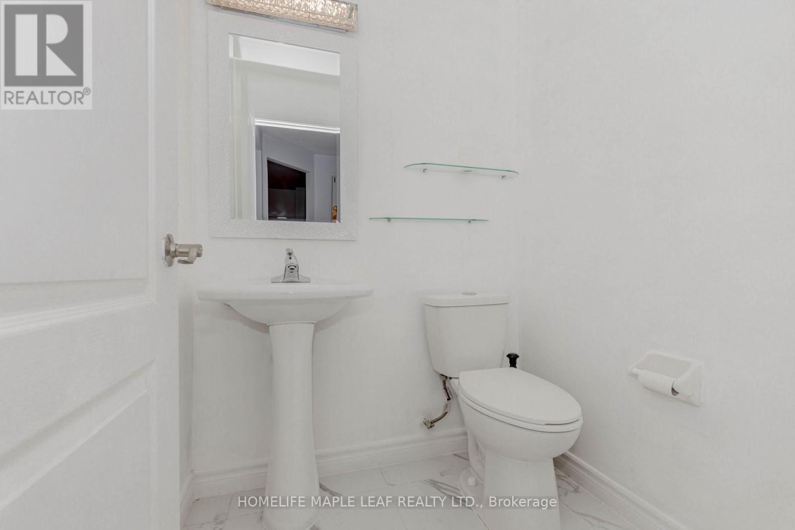 72 Dunvegan Crescent, Brampton, Ontario  L7A 2Y1 - Photo 16 - W12148757