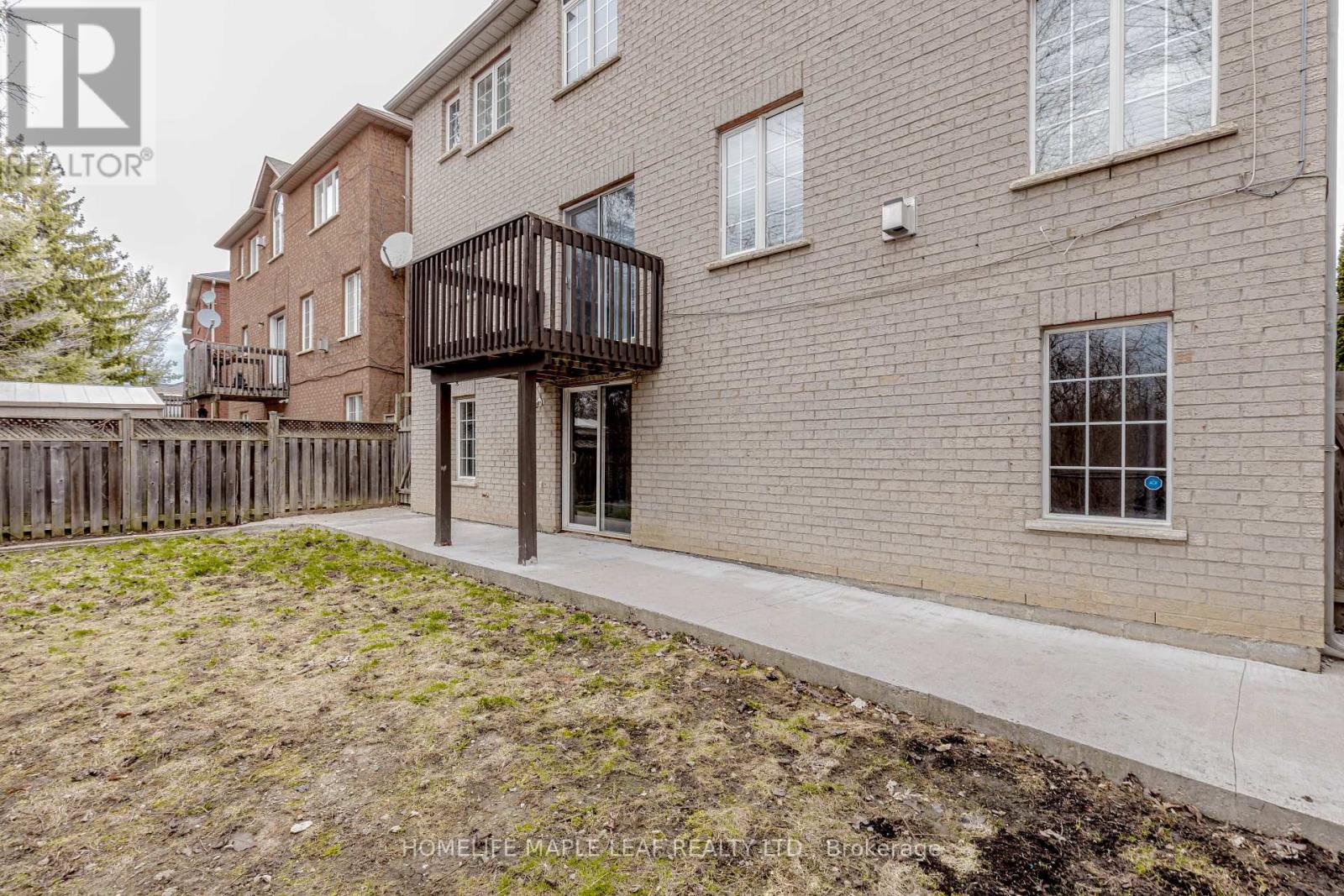 72 Dunvegan Crescent, Brampton, Ontario  L7A 2Y1 - Photo 36 - W12148757