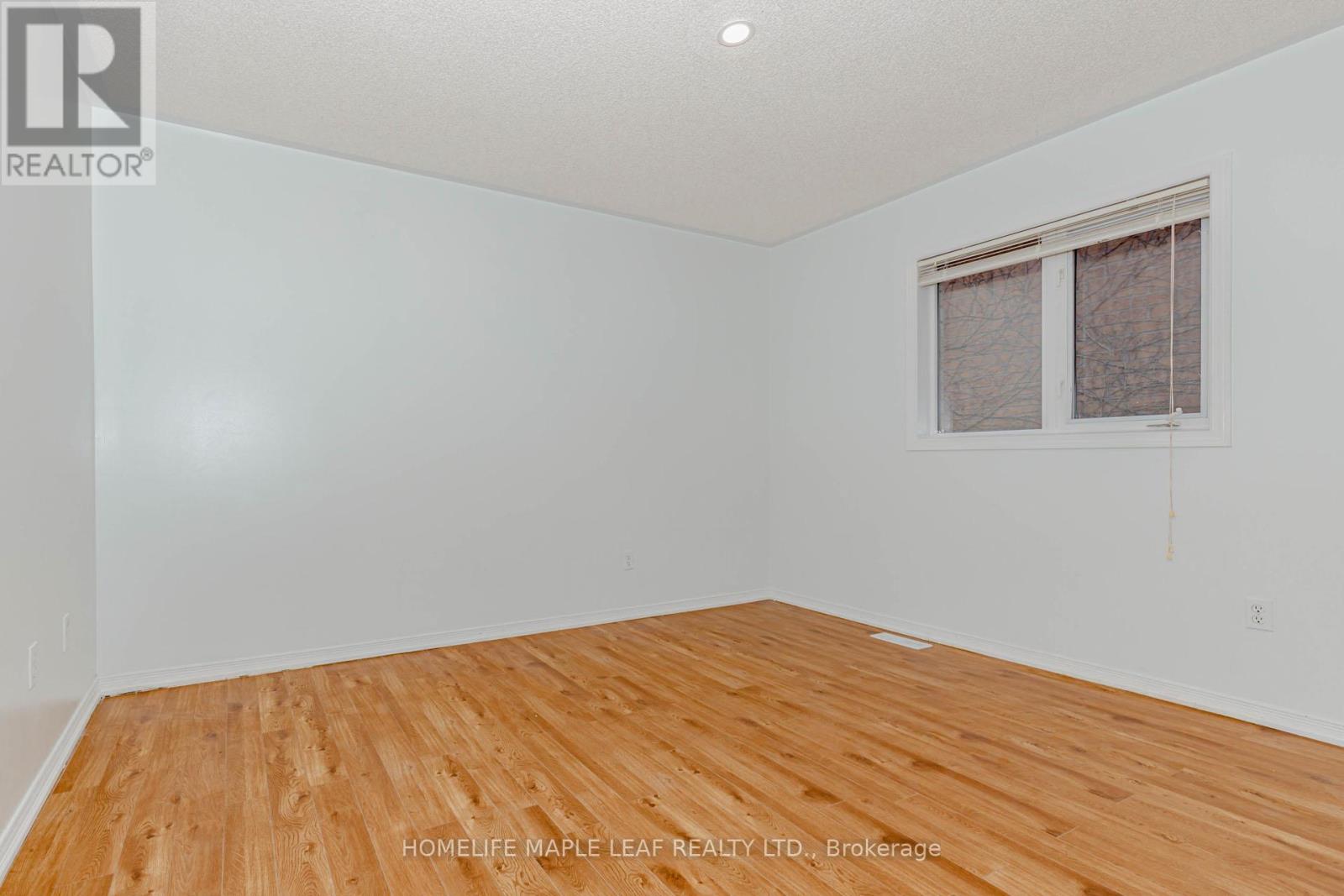 72 Dunvegan Crescent, Brampton, Ontario  L7A 2Y1 - Photo 26 - W12148757