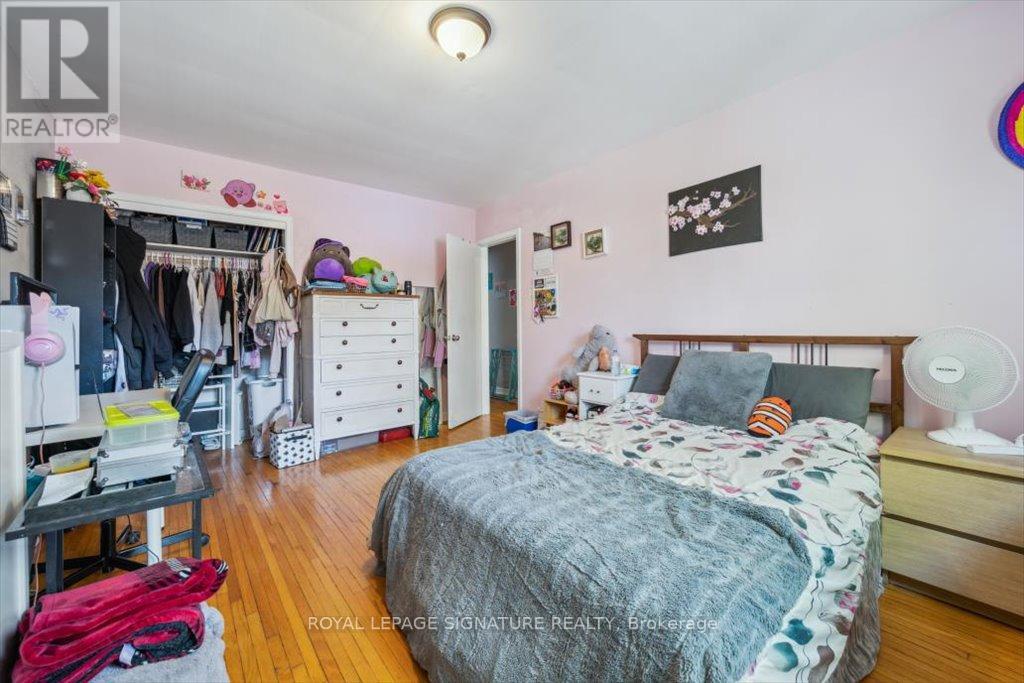 144 Portland Street, Toronto, Ontario  M8Y 1B2 - Photo 23 - W12149885