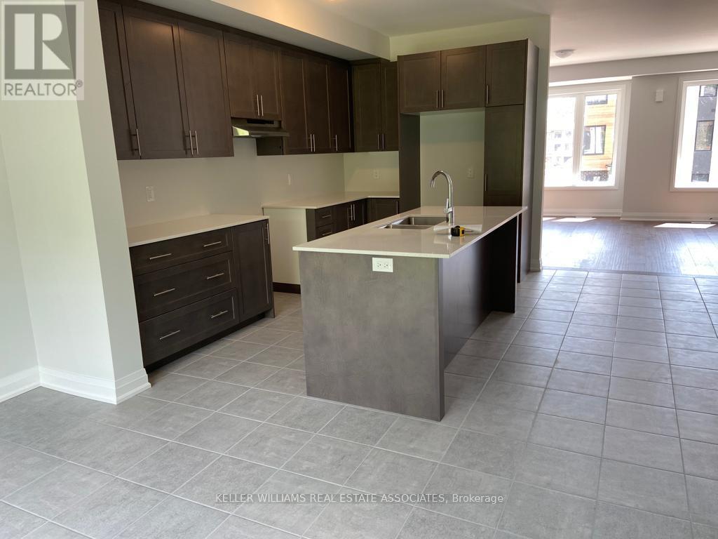 64 Windtree Way, Halton Hills, Ontario  L7G 0P6 - Photo 2 - W12149896