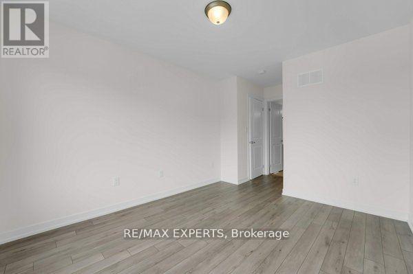 1537 Moonseed Place, Milton, Ontario  L9T 7E7 - Photo 23 - W12149938