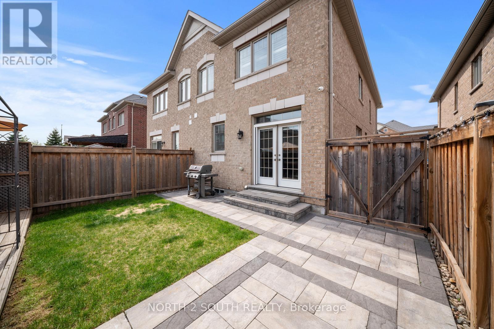 22 Bernadino Street, Brampton, Ontario  L6P 4G1 - Photo 37 - W12149942