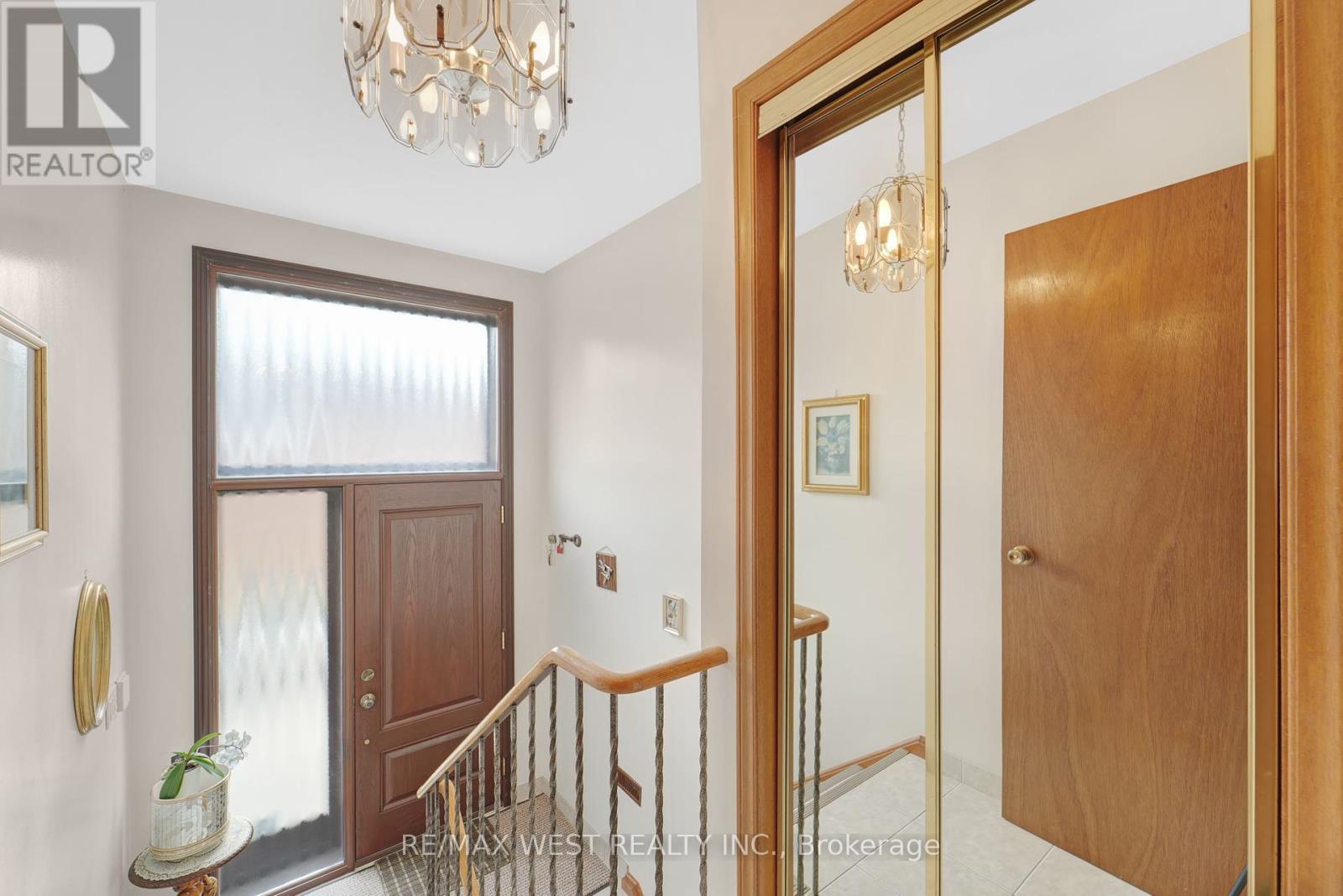 40 Windsor Road, Toronto, Ontario  M9R 3G4 - Photo 23 - W12149968