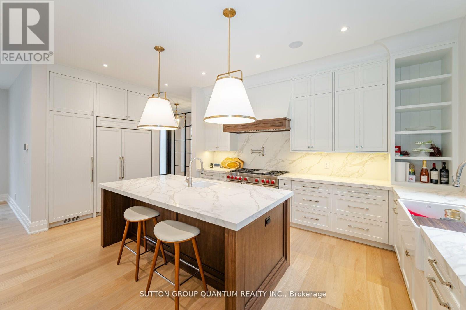 1000 Roper Avenue, Mississauga, Ontario  L5H 1B7 - Photo 6 - W12149998