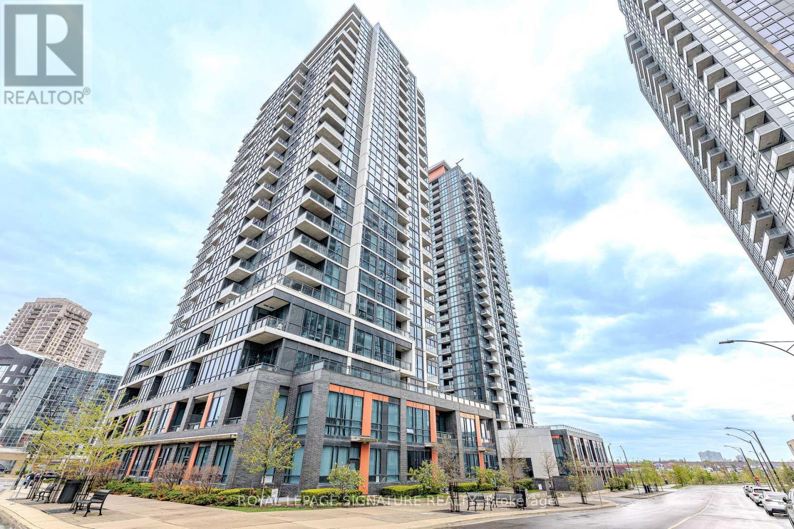 408 - 55 EGLINTON AVENUE W, Mississauga, Ontario