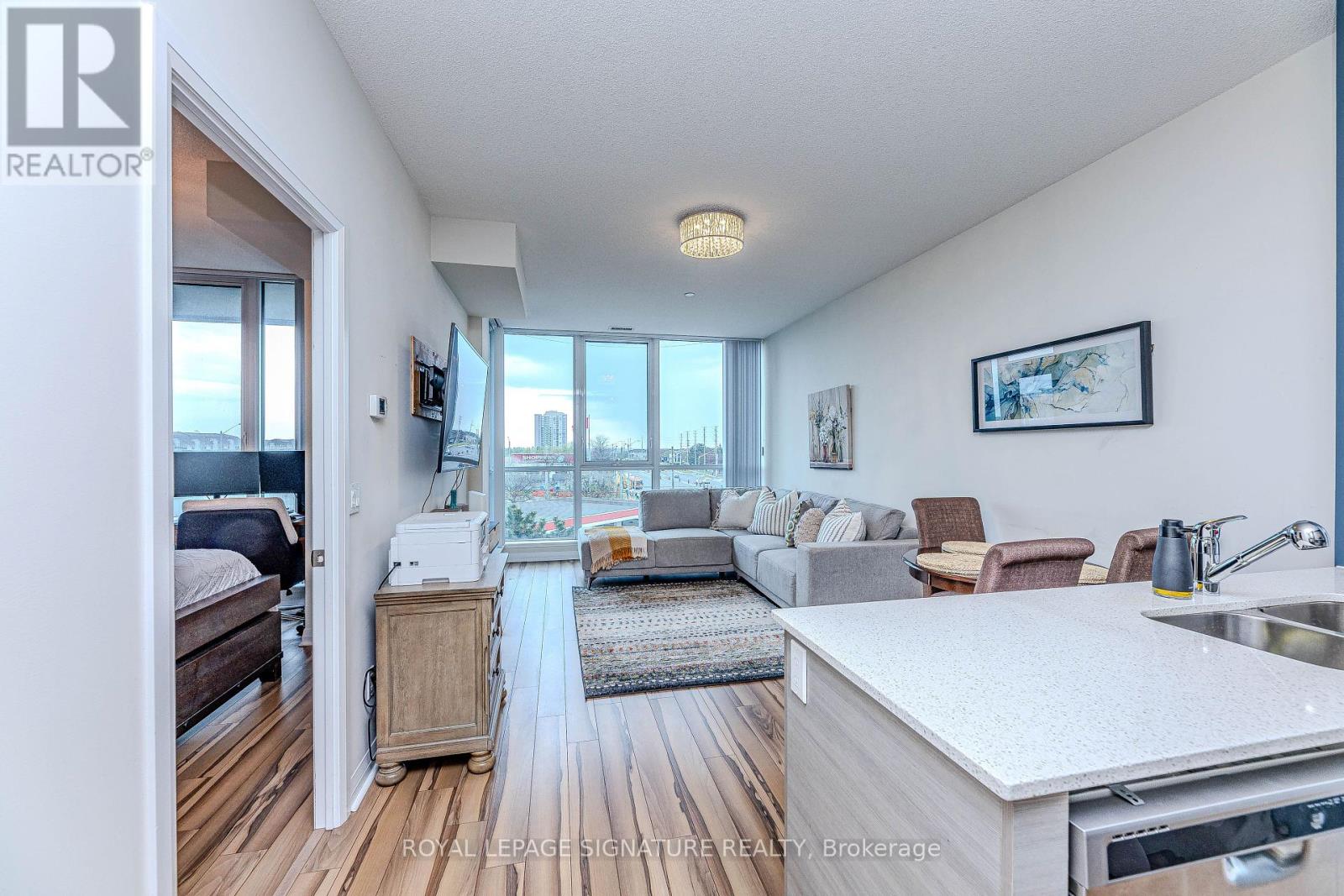 408 - 55 Eglinton Avenue W, Mississauga, Ontario  L5R 0E4 - Photo 18 - W12150006