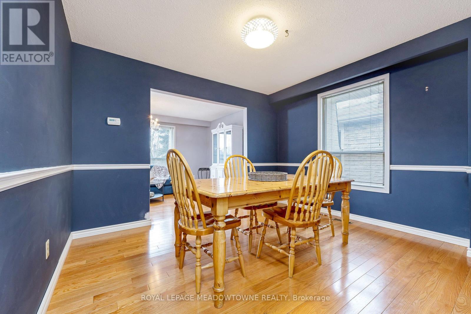 48 Norman Avenue, Halton Hills, Ontario  L7J 2R8 - Photo 12 - W12150038