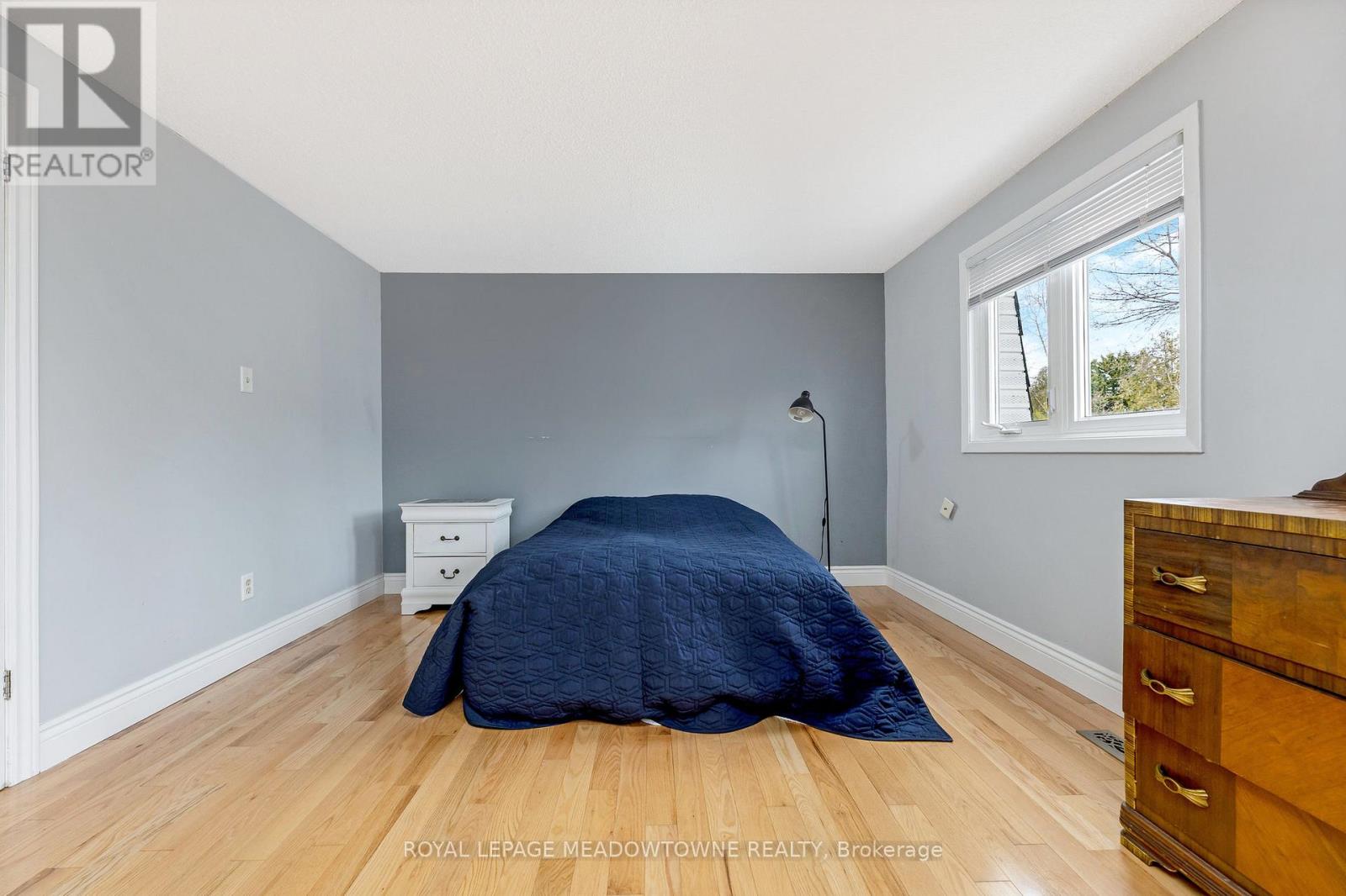 48 Norman Avenue, Halton Hills, Ontario  L7J 2R8 - Photo 19 - W12150038
