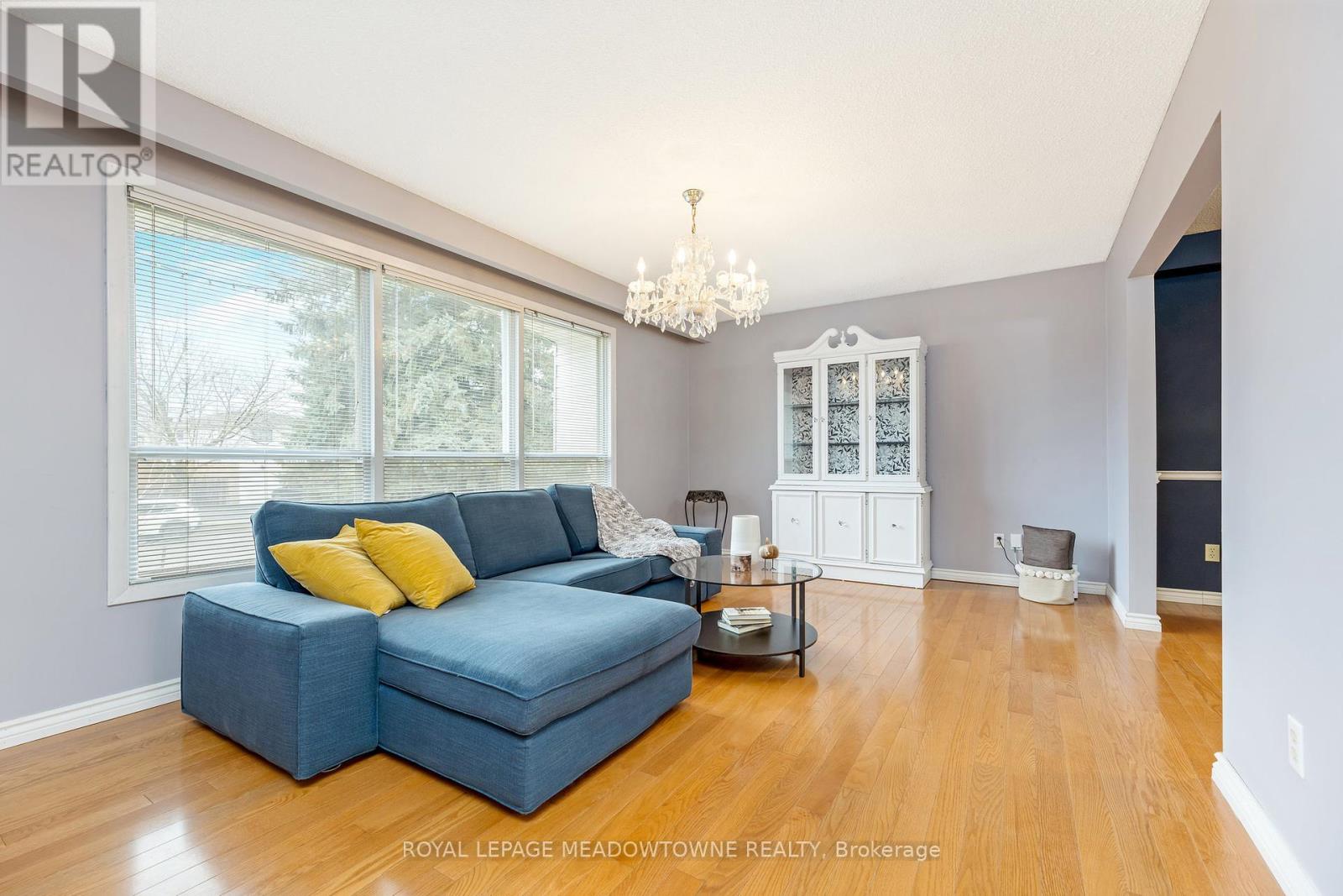 48 Norman Avenue, Halton Hills, Ontario  L7J 2R8 - Photo 26 - W12150038