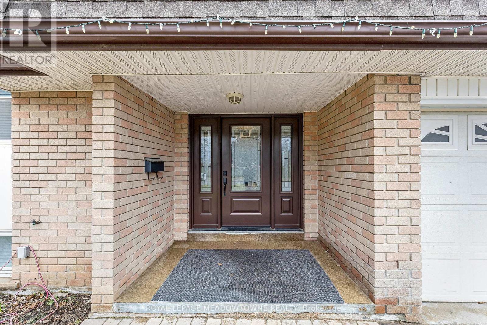 Property at 48 NORMAN AVENUE image 4