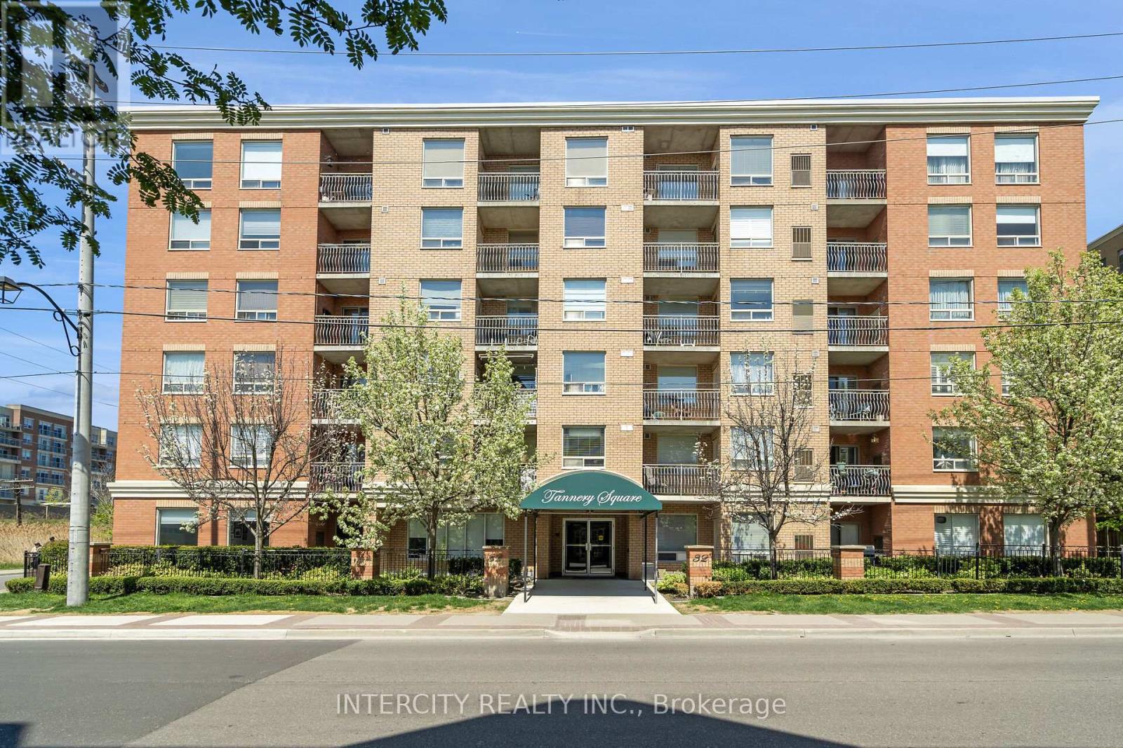 Property at 306 - 32 TANNERY STREET image 2