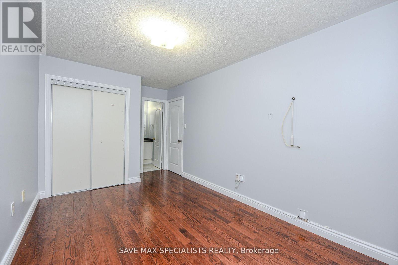 622 Lumberton Crescent, Mississauga, Ontario  L4Z 3Z5 - Photo 28 - W12150158