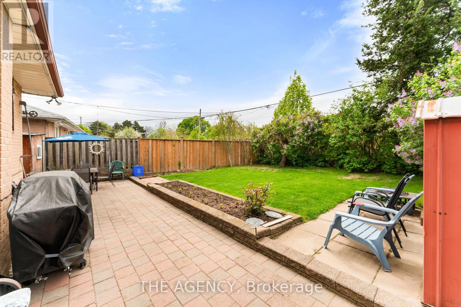 65 Barkwin Drive, Toronto (Thistletown-Beaumonde Heights), Ontario  M9V 2W5 - Photo 34 - W12150221