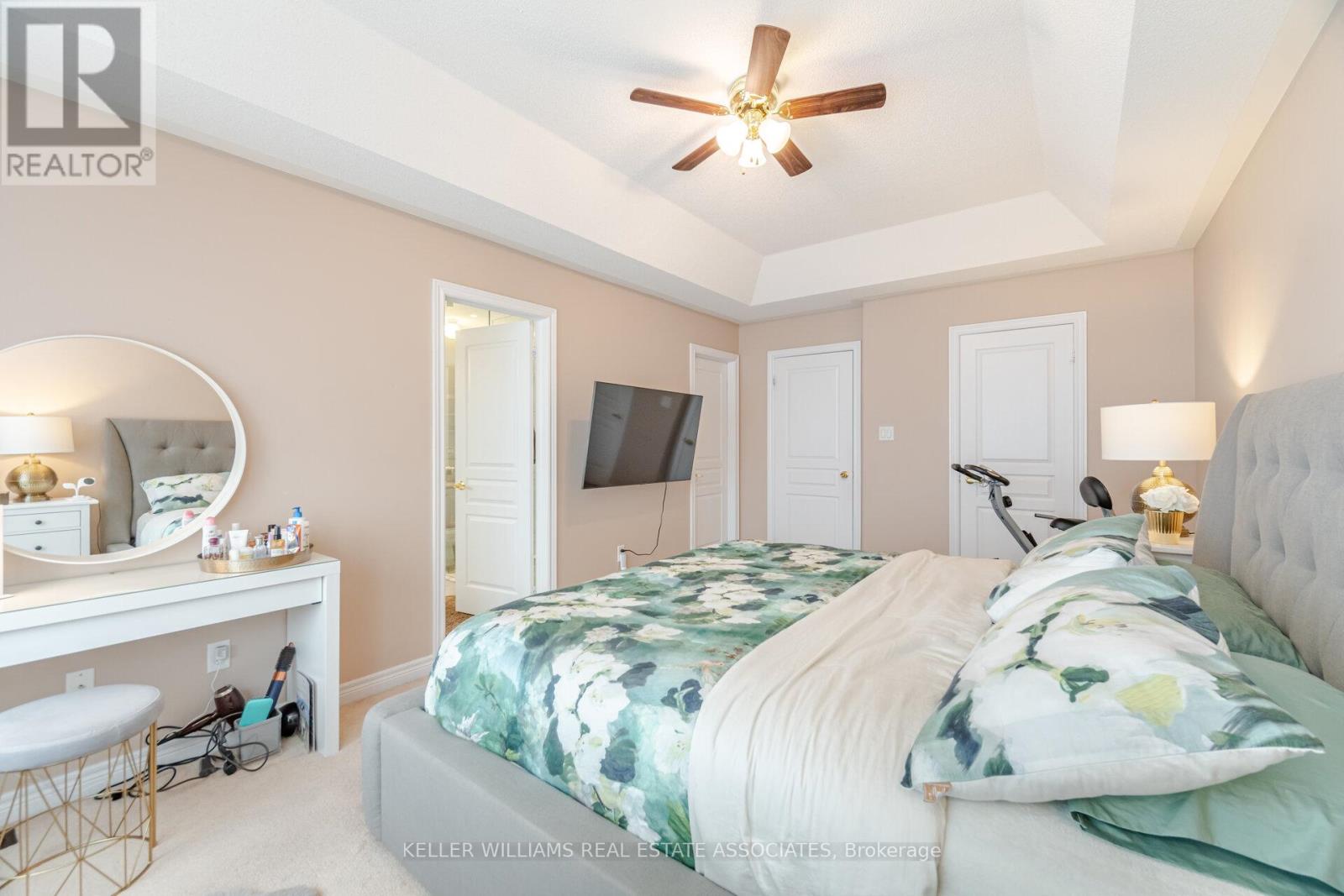 5499 Fudge Terrace, Mississauga, Ontario  L5M 0M9 - Photo 22 - W12150255