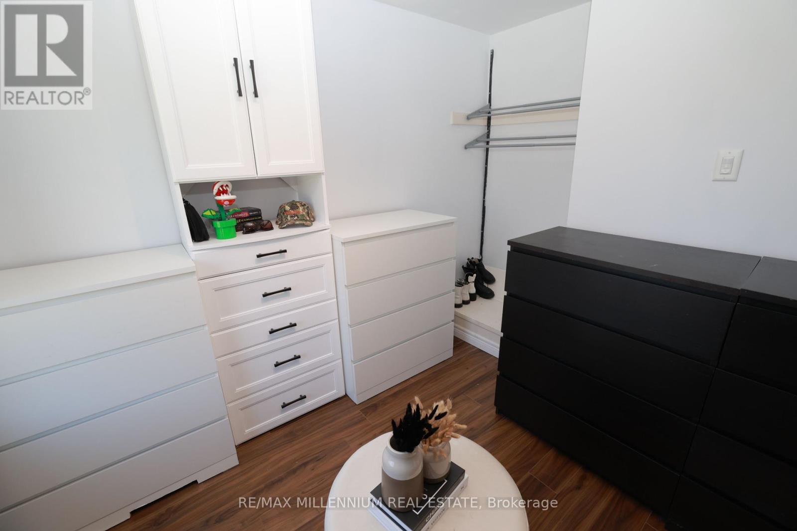 10 Manderley Place, Brampton (Central Park), Ontario  L6S 2S6 - Photo 22 - W12150292