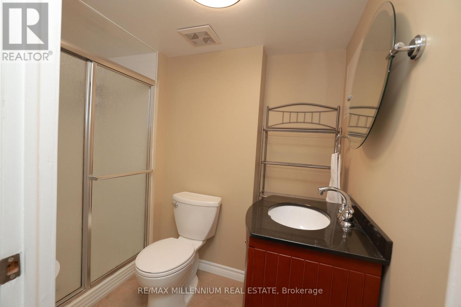 10 Manderley Place, Brampton (Central Park), Ontario  L6S 2S6 - Photo 28 - W12150292