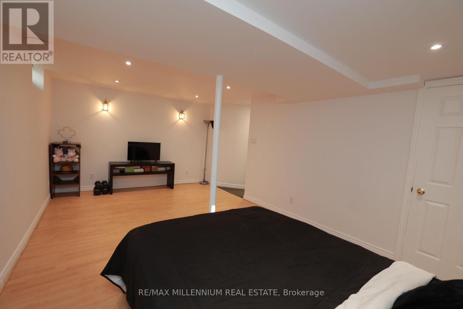 10 Manderley Place, Brampton (Central Park), Ontario  L6S 2S6 - Photo 31 - W12150292