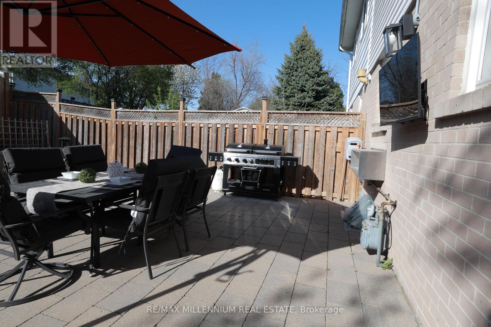 10 Manderley Place, Brampton (Central Park), Ontario  L6S 2S6 - Photo 40 - W12150292