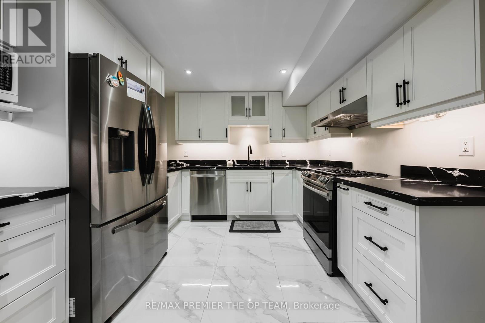 99 Benjamin Drive, Vaughan, Ontario  L4L 1H7 - Photo 31 - N12150257