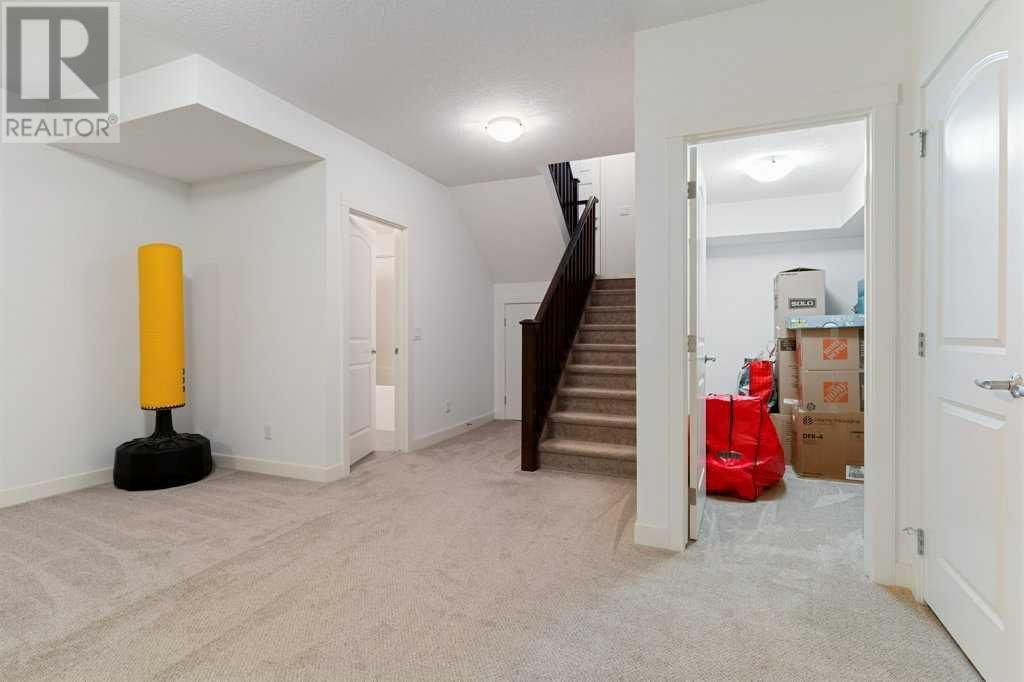 142 Sage Bluff Rise Nw, Calgary, Alberta  T3R 1W3 - Photo 37 - A2221354