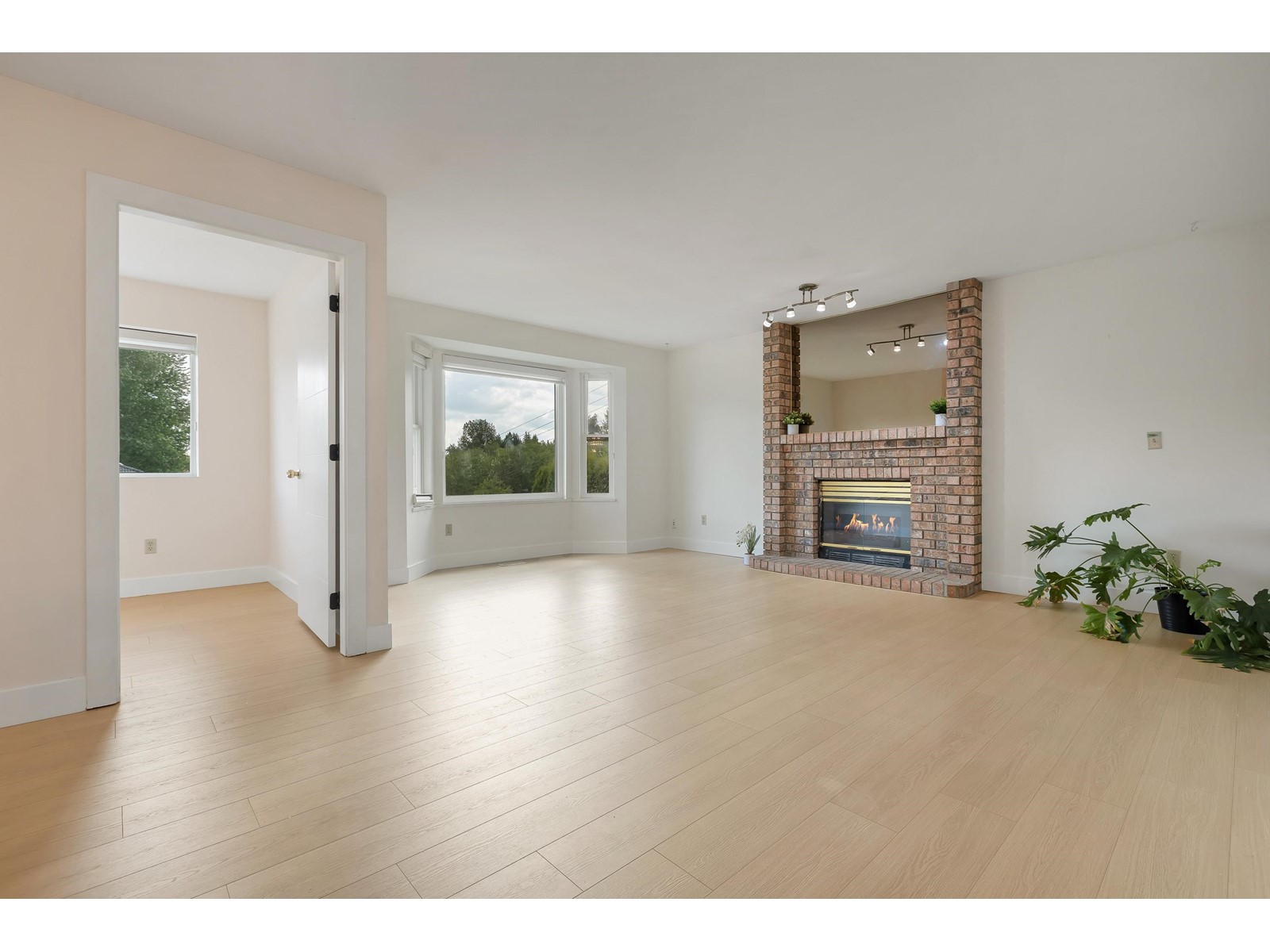 9553 164 Street Street, Surrey, British Columbia  V4N 2C2 - Photo 8 - R3000988