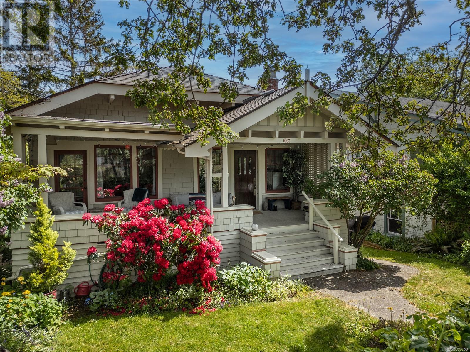 Property at 1007 Amphion St image 1