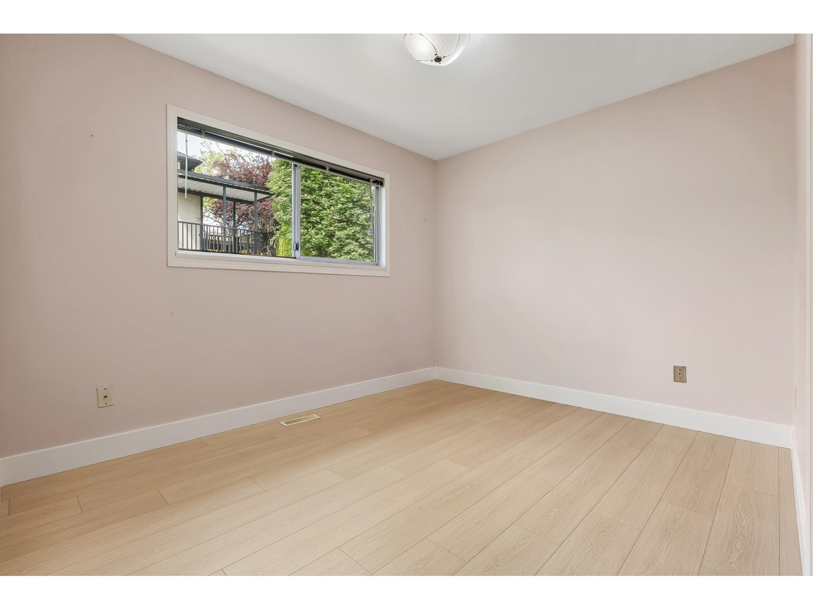 9553 164 Street Street, Surrey, British Columbia  V4N 2C2 - Photo 11 - R3000988