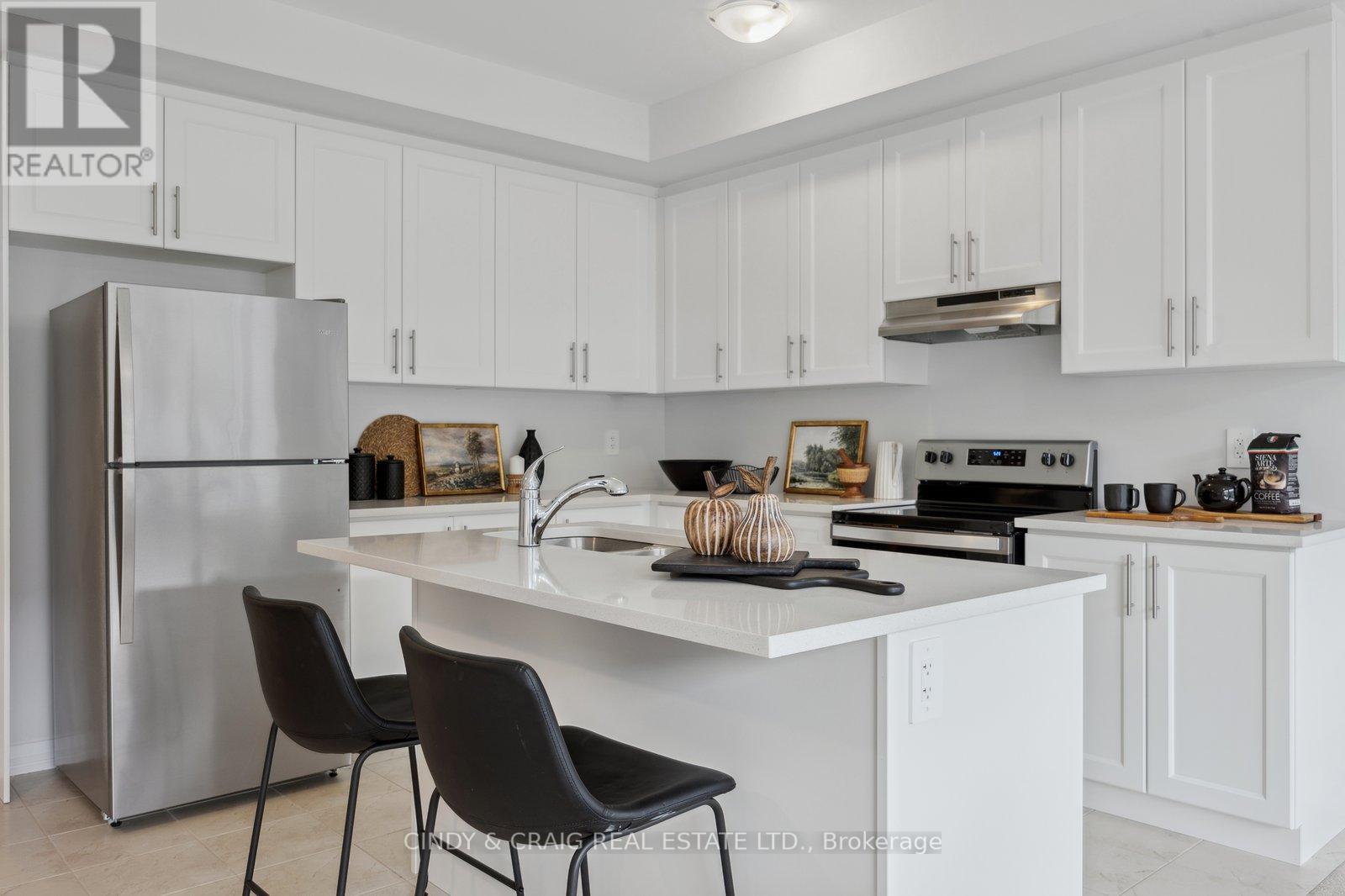 Property at 17 KEENAN STREET image 5