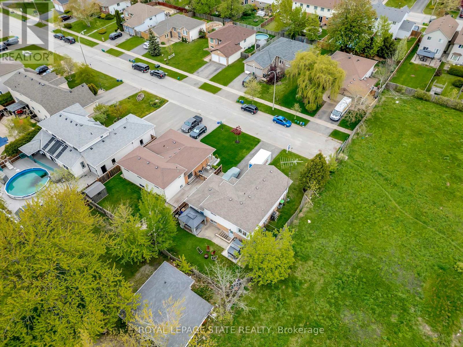 4969 Alexandra Avenue, Lincoln, Ontario  L0R 1B5 - Photo 45 - X12150056