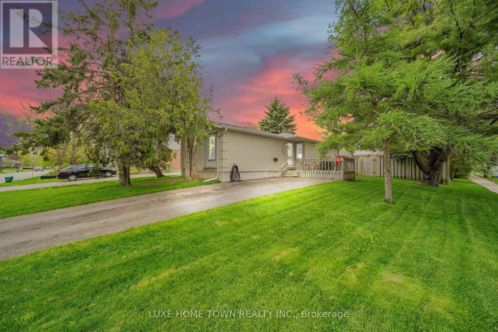 Property at 355 STORNOWAY DRIVE image 1