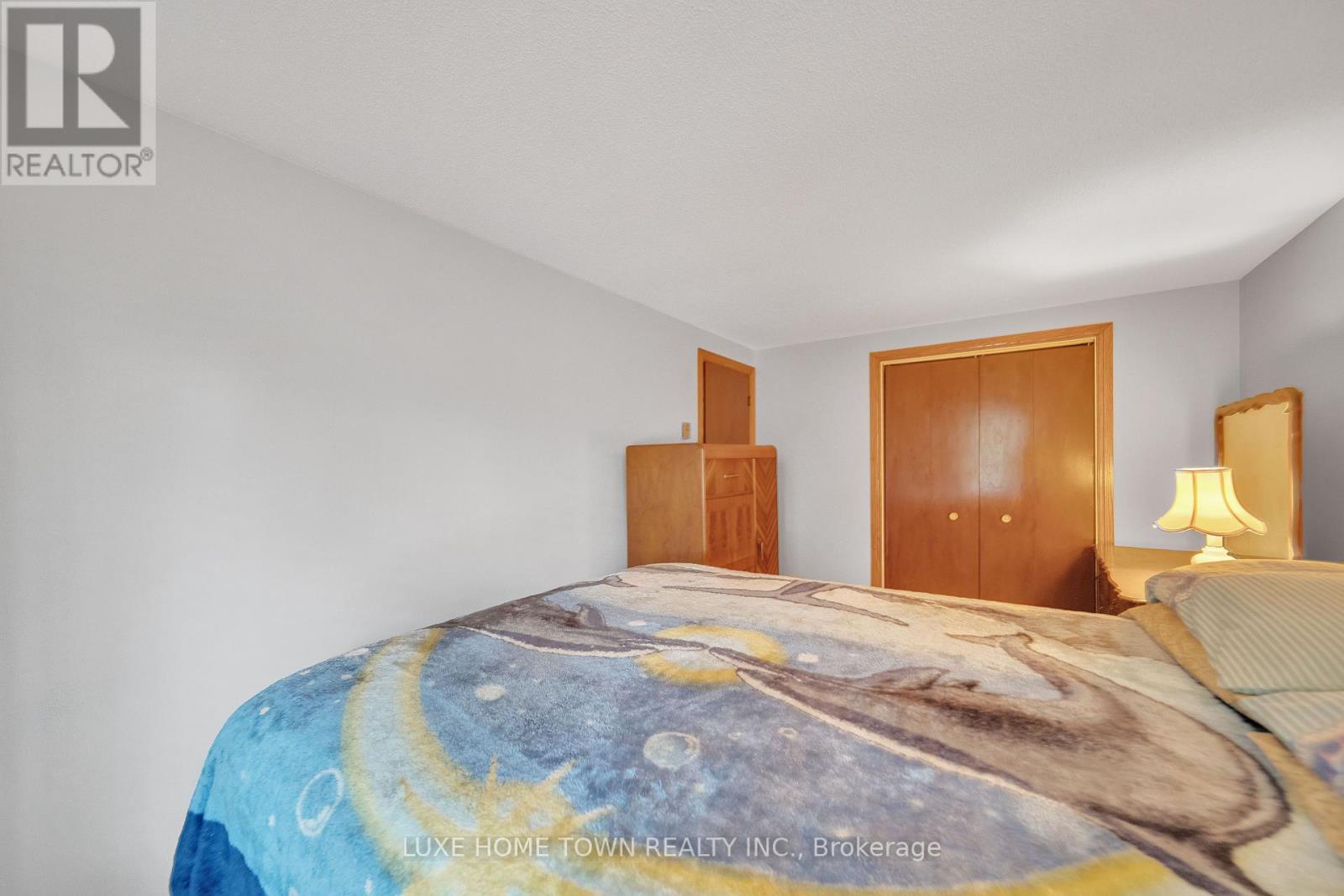355 Stornoway Drive, Centre Wellington, Ontario  N1M 3K9 - Photo 26 - X12150159