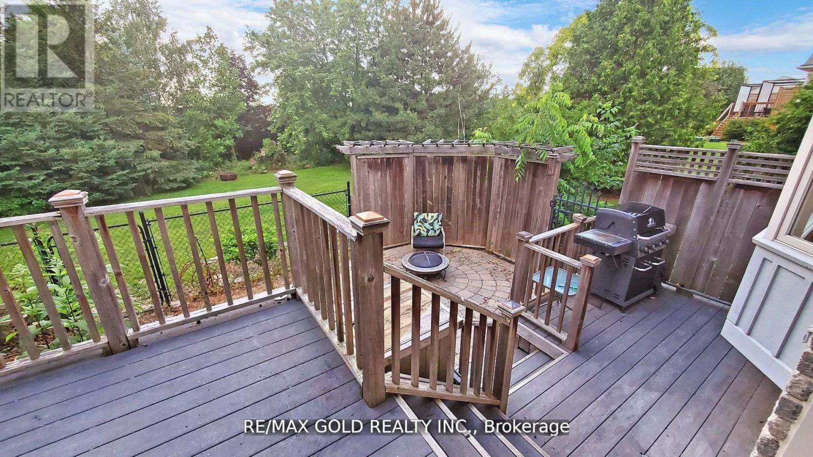 7 Maryheather Crescent, Hamilton, Ontario  L8B 0Z6 - Photo 23 - X12150237