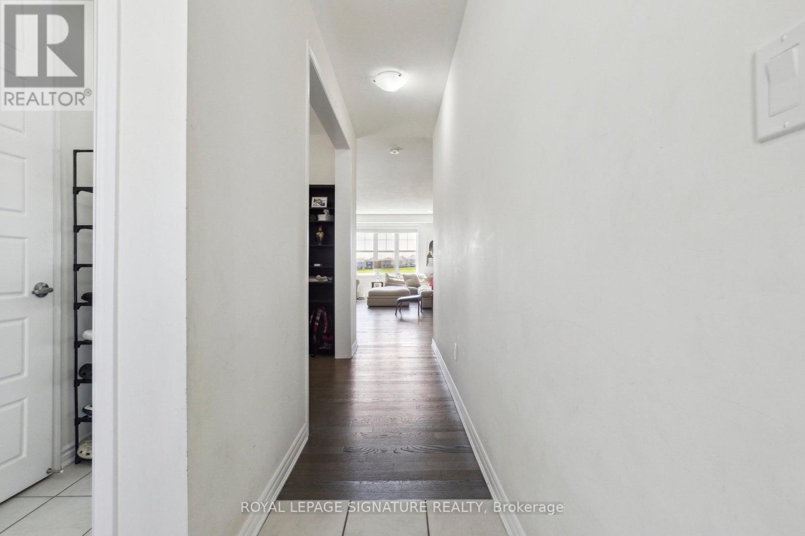 Property at 28 DRESSAGE TRAIL image 4