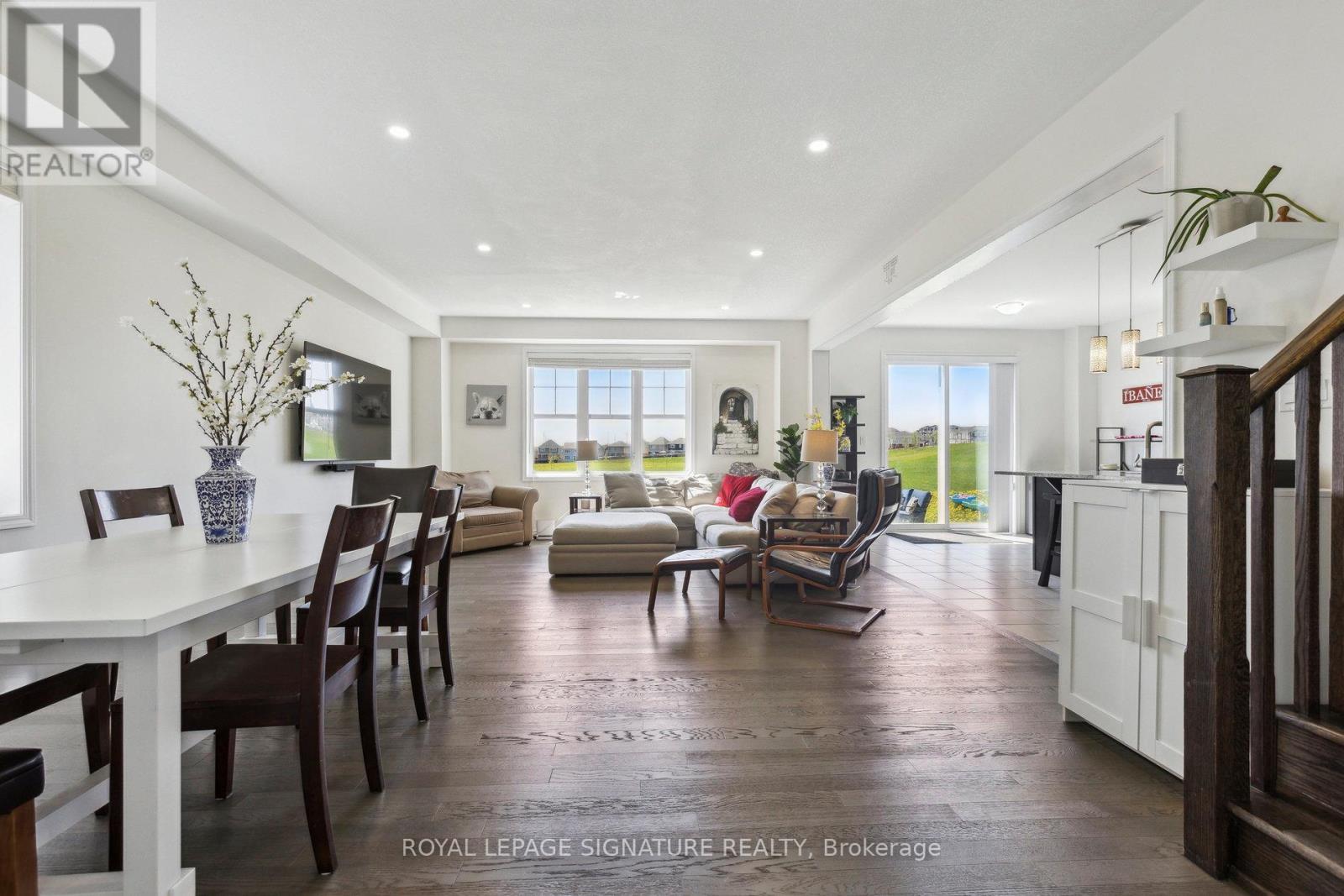 Property at 28 DRESSAGE TRAIL image 5