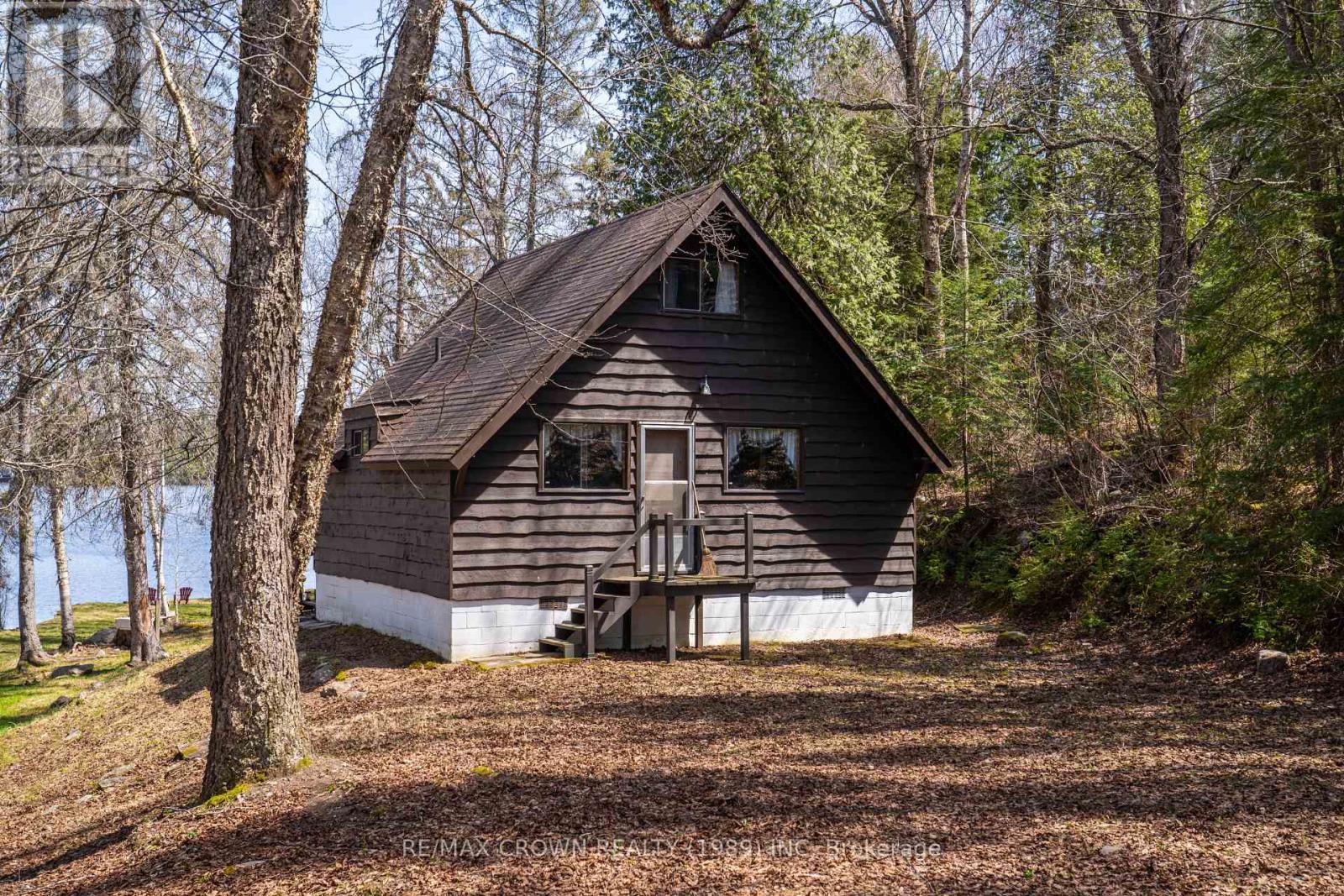 3 Bells Road, Unorganized Townships, Ontario  P0H 2K0 - Photo 1 - X12150493