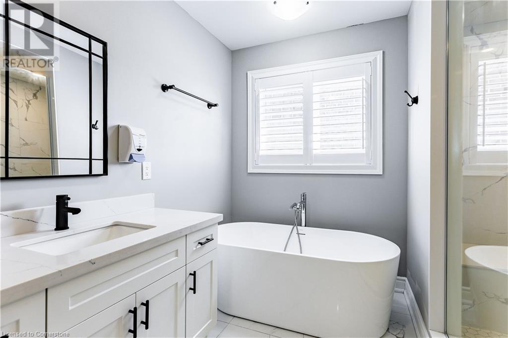 8 Cesar Place, Ancaster, Ontario  L9G 0G3 - Photo 32 - 40727900