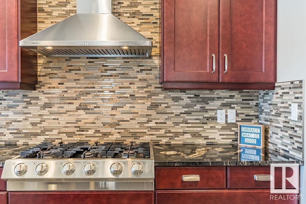Property at 10535 80 ST NW image 4