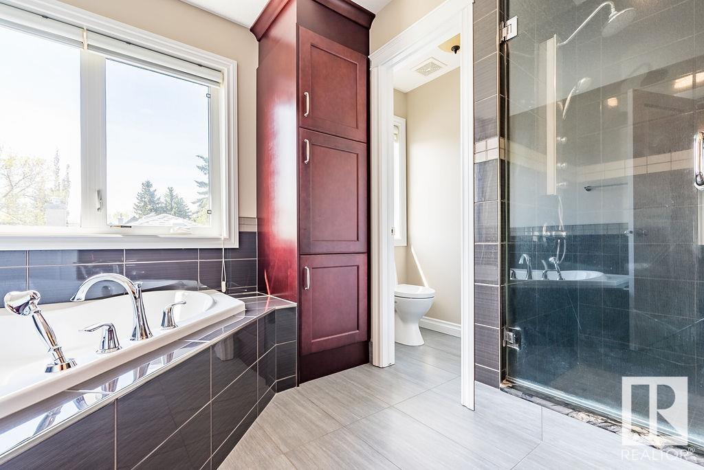 10535 80 St Nw, Edmonton, Alberta  T6A 3J8 - Photo 47 - E4436547