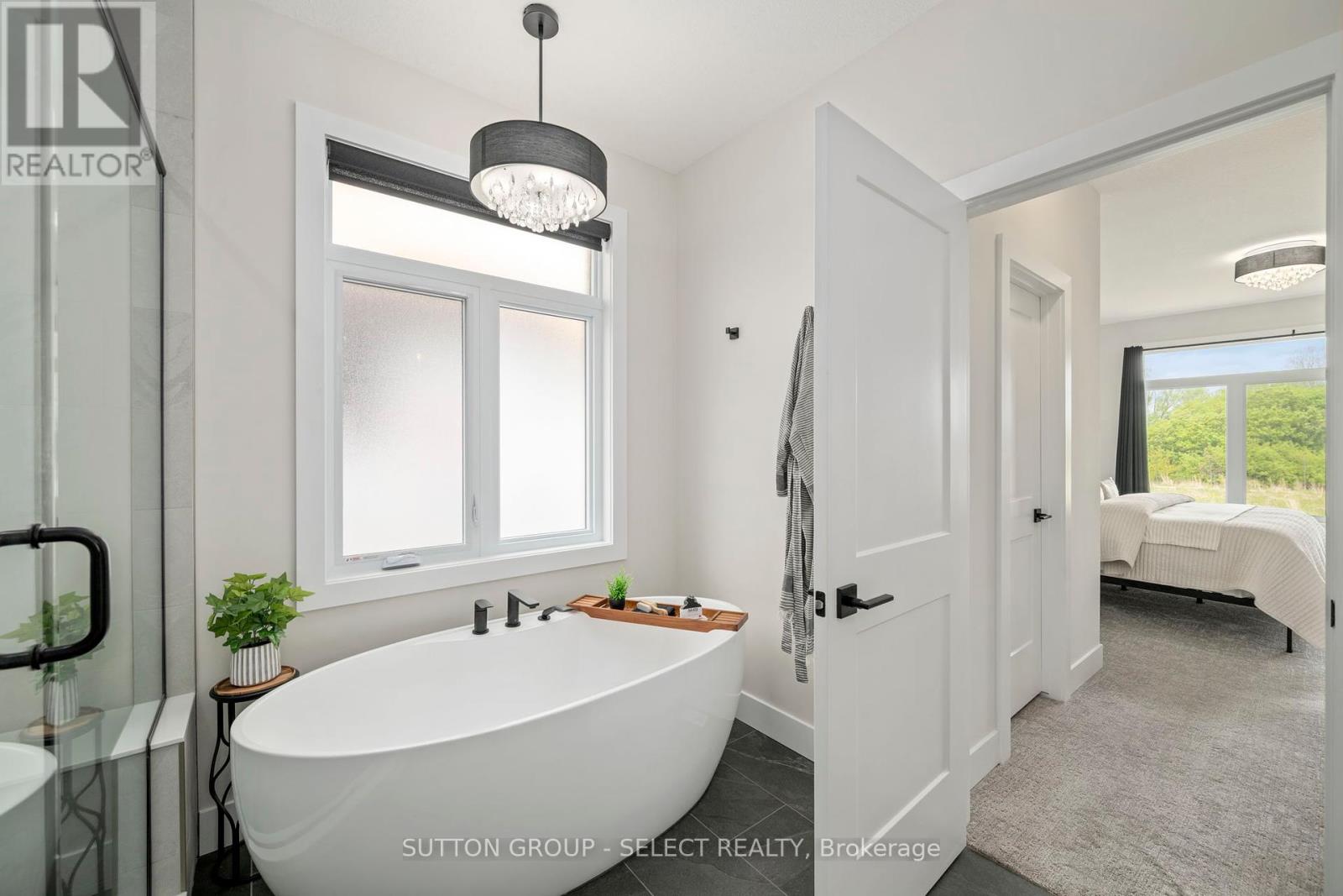 2222 Linkway Boulevard, London South (South A), Ontario  N6K 0K9 - Photo 22 - X12150541