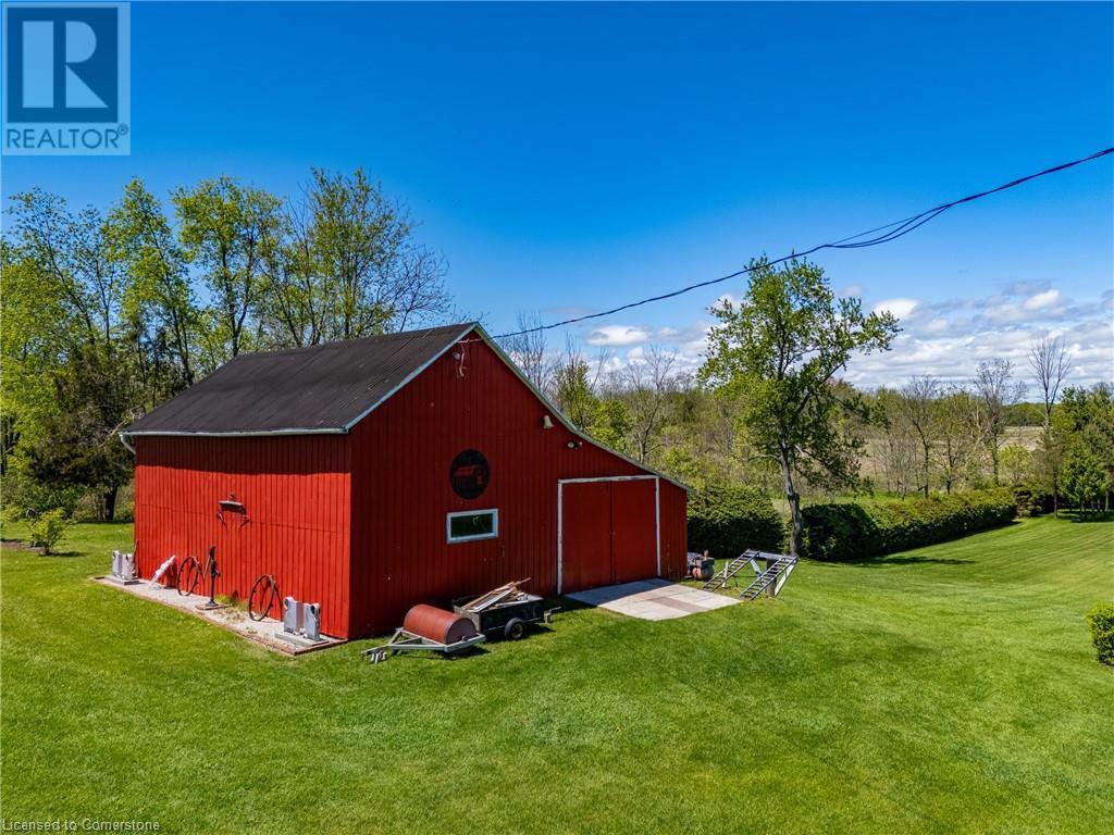 Property at 4189 LAKESHORE RD Road image 3
