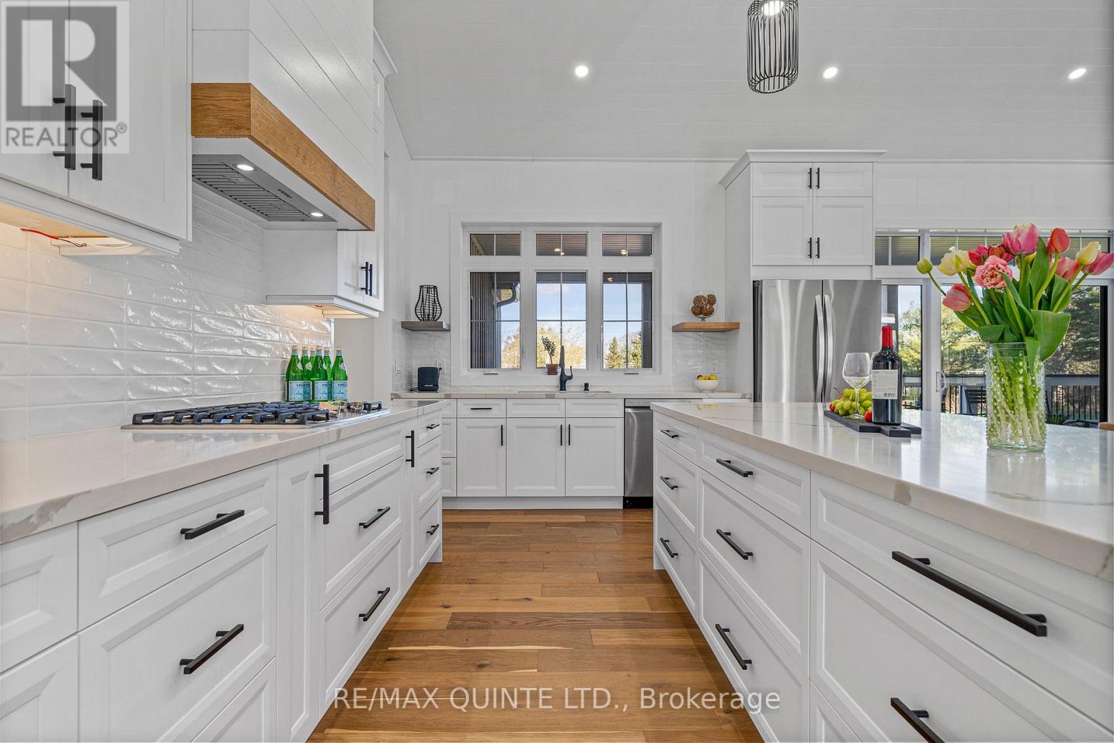 1688 County Road 12, Prince Edward County, Ontario  K0K 2T0 - Photo 11 - X12150370