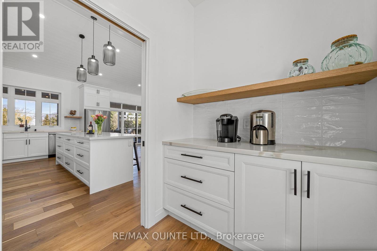 1688 County Road 12, Prince Edward County, Ontario  K0K 2T0 - Photo 15 - X12150370