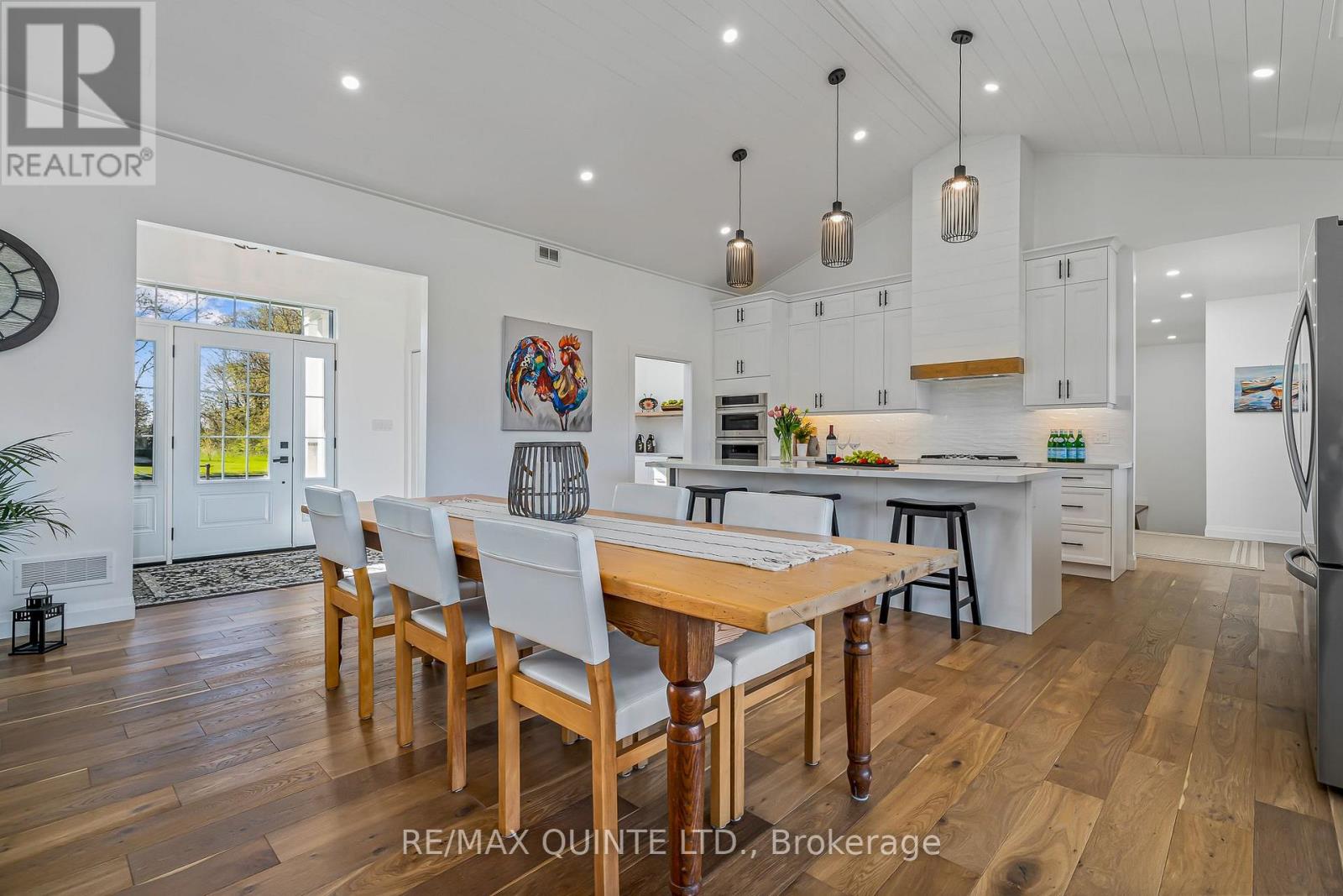 1688 County Road 12, Prince Edward County, Ontario  K0K 2T0 - Photo 6 - X12150370