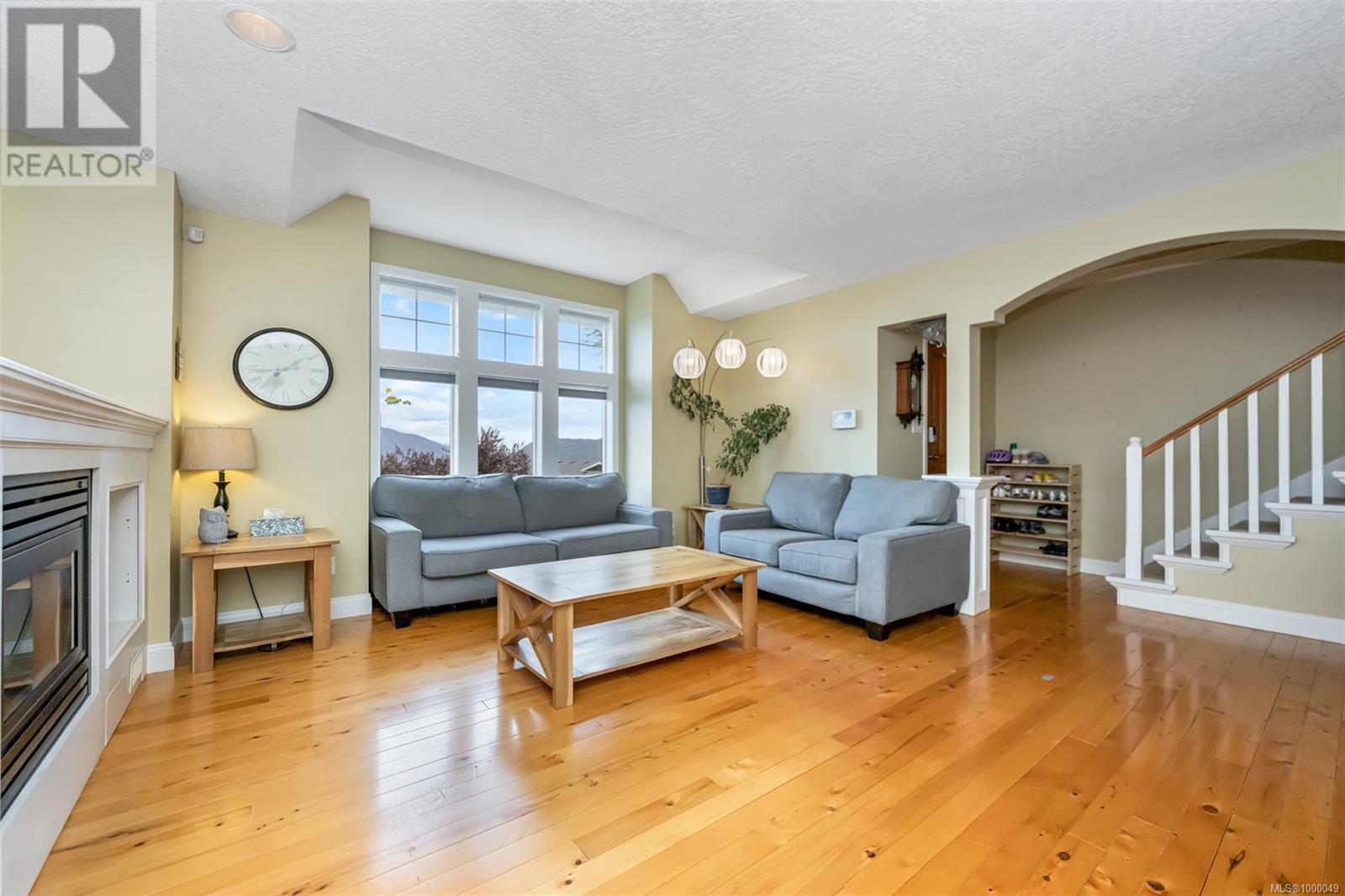 Property at 6251 Thomson Terr image 5