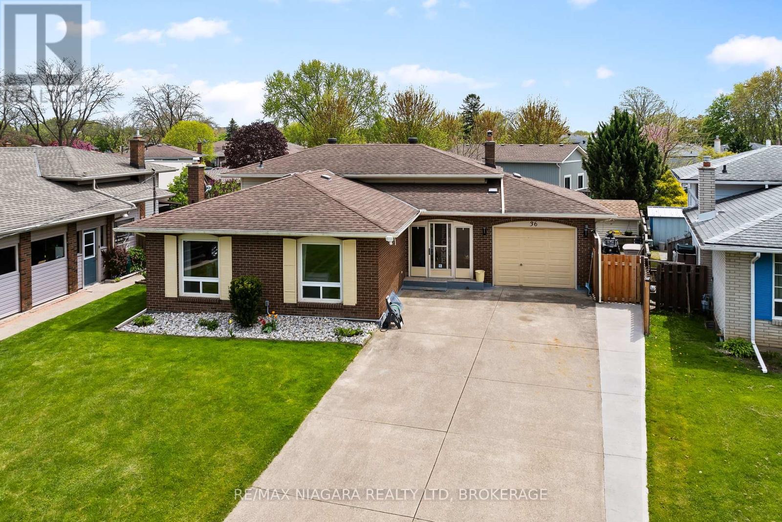 Property at 36 BENDINGROAD CRESCENT image 1