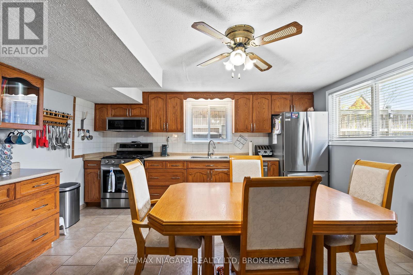 36 Bendingroad Crescent, St. Catharines, Ontario  L2N 5R5 - Photo 13 - X12150566