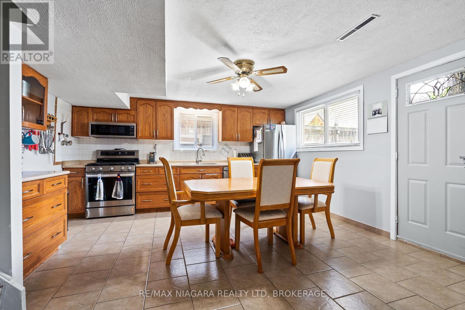 36 Bendingroad Crescent, St. Catharines, Ontario  L2N 5R5 - Photo 14 - X12150566