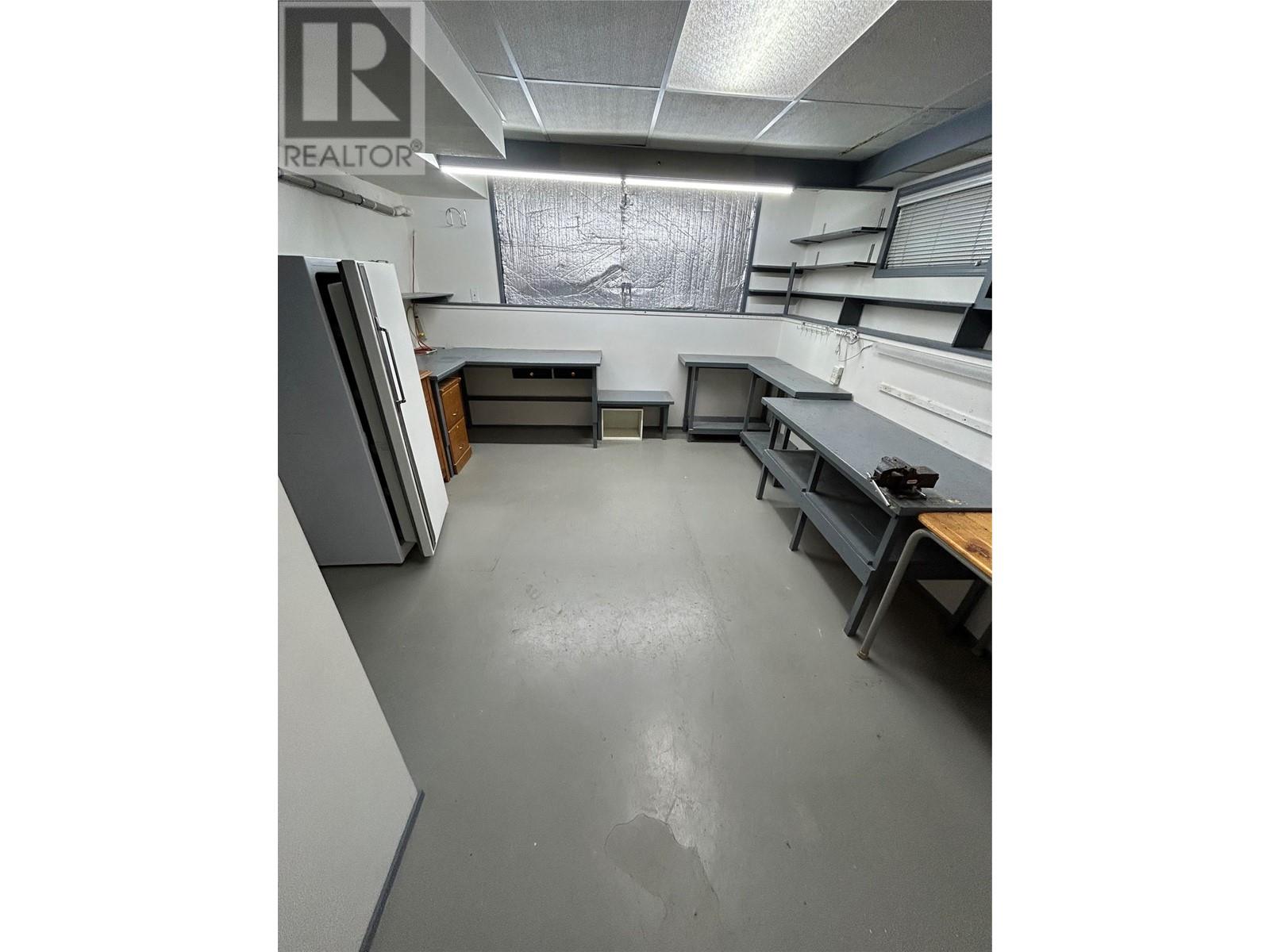 4885 Red Wing Street, Fairmont Hot Springs, British Columbia  V0B 1L1 - Photo 29 - 10347805