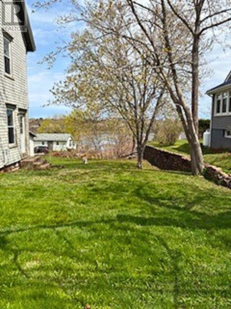 598 Main Street, Montague, Prince Edward Island  C0A 1R0 - Photo 2 - 202428596